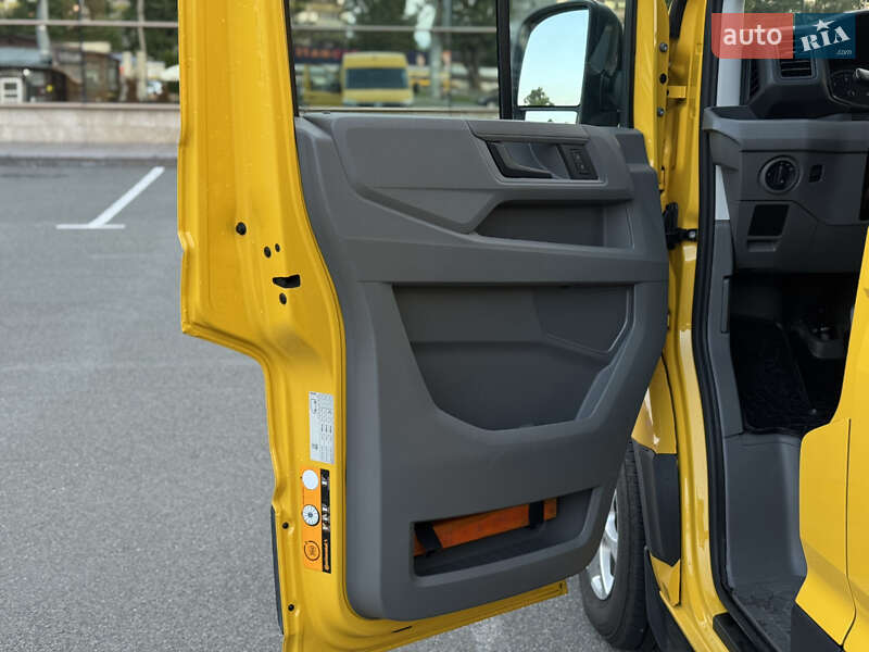 Вантажний фургон Volkswagen Crafter 2018 в Києві