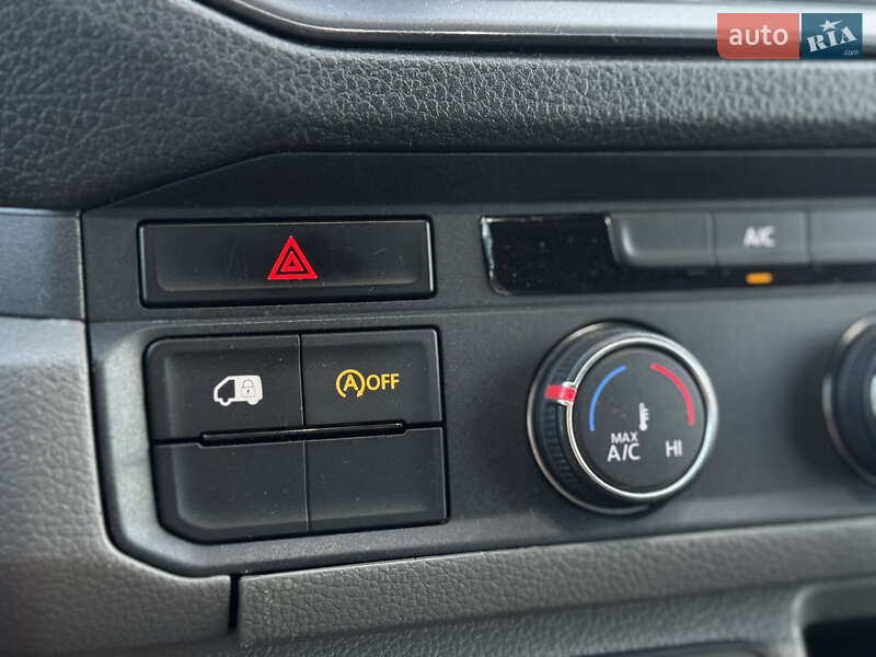 Вантажний фургон Volkswagen Crafter 2018 в Києві