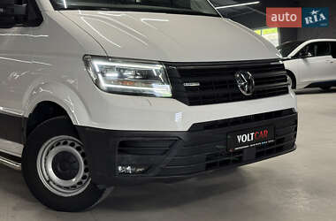Грузовой фургон Volkswagen Crafter 2020 в 