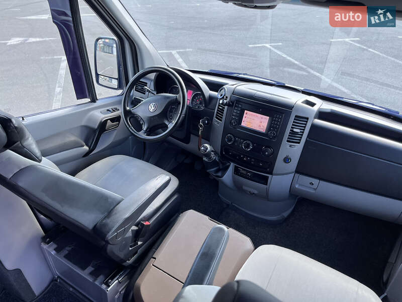 Микроавтобус Volkswagen Crafter 2016 в Киеве