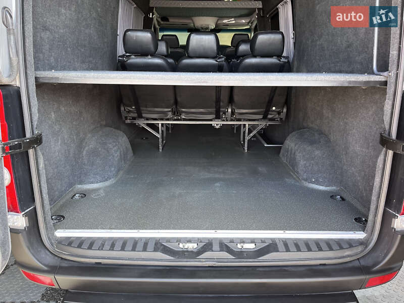 Микроавтобус Volkswagen Crafter 2016 в Киеве