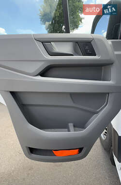 Вантажний фургон Volkswagen Crafter 2020 в 