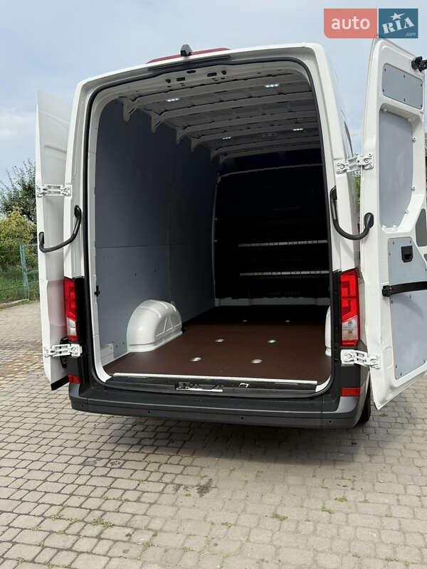 Грузовой фургон Volkswagen Crafter 2021 в Киеве