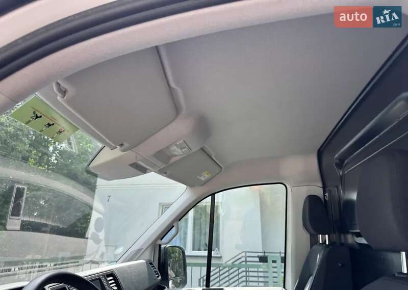 Грузовой фургон Volkswagen Crafter 2020 в Нововолынске