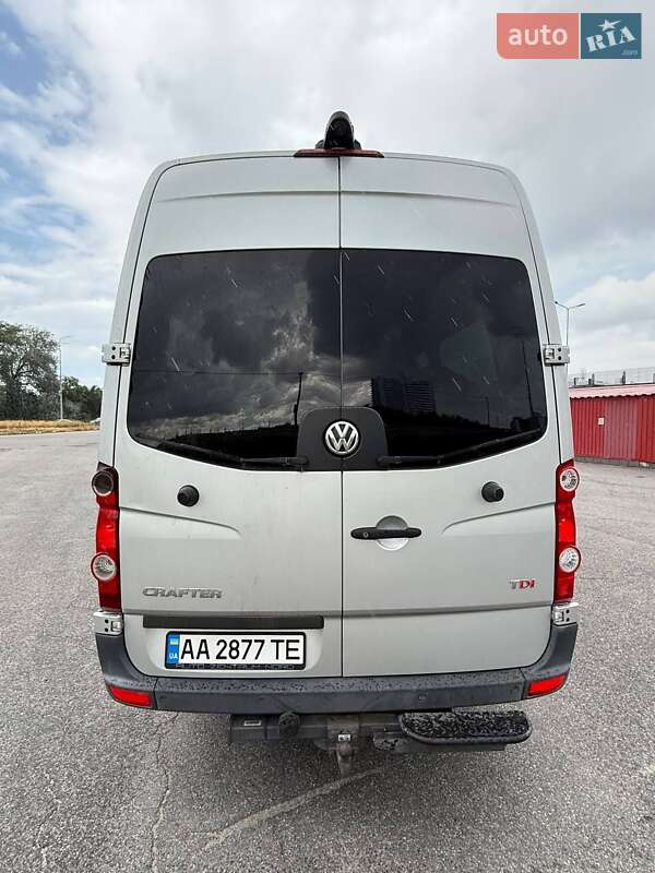 Туристичний / Міжміський автобус Volkswagen Crafter 2012 в Києві