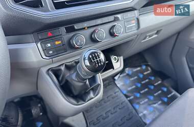 Грузопассажирский фургон Volkswagen Crafter 2021 в 