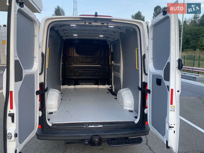 Грузовой фургон Volkswagen Crafter 2020 в Ирпене
