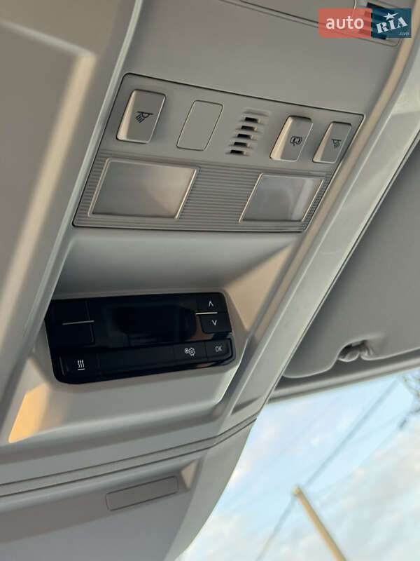 Грузовой фургон Volkswagen Crafter 2019 в Почаеве