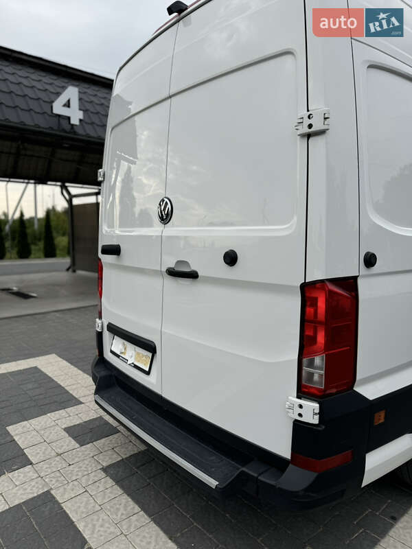 Грузовой фургон Volkswagen Crafter 2019 в Почаеве