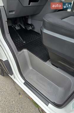 Грузовой фургон Volkswagen Crafter 2020 в 