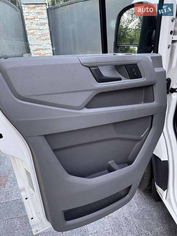 Грузовой фургон Volkswagen Crafter 2018 в Житомире