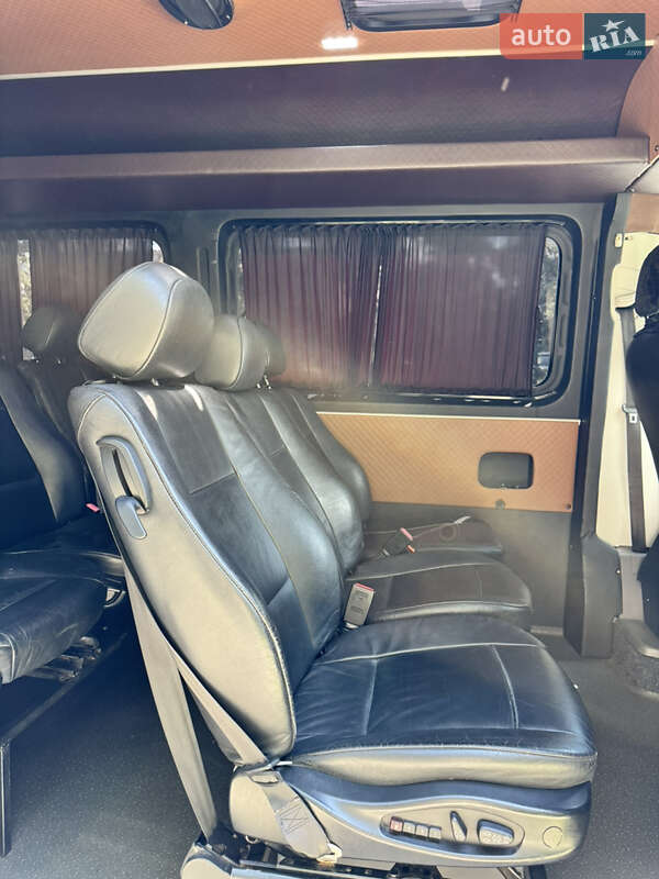 Микроавтобус Volkswagen Crafter 2019 в Киеве