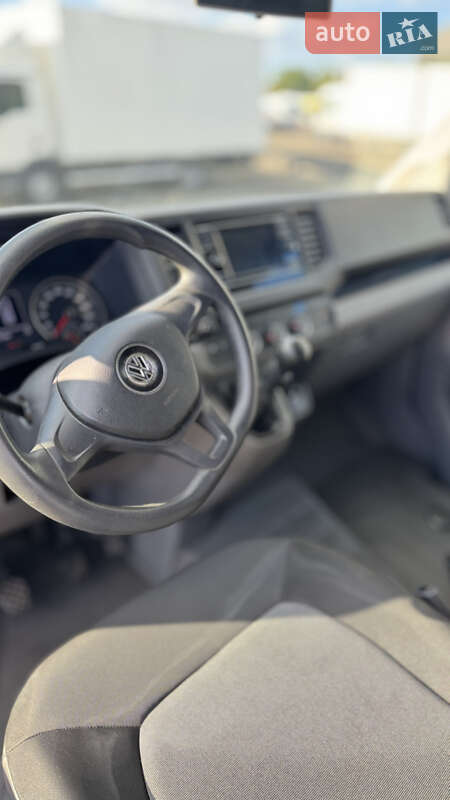 Грузовой фургон Volkswagen Crafter 2021 в Луцке