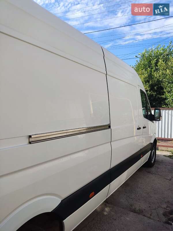 Грузовой фургон Volkswagen Crafter 2011 в Белой Церкви