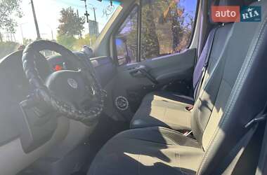 Грузовой фургон Volkswagen Crafter 2011 в 