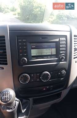 Грузовой фургон Volkswagen Crafter 2014 в 