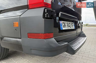 Грузовой фургон Volkswagen Crafter 2022 в 