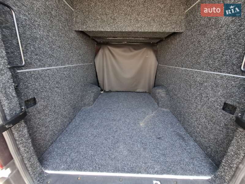 Грузопассажирский фургон Volkswagen Crafter 2019 в Калуше