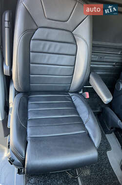 Грузовой фургон Volkswagen Crafter 2018 в 