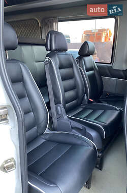 Микроавтобус Volkswagen Crafter 2015 в 
