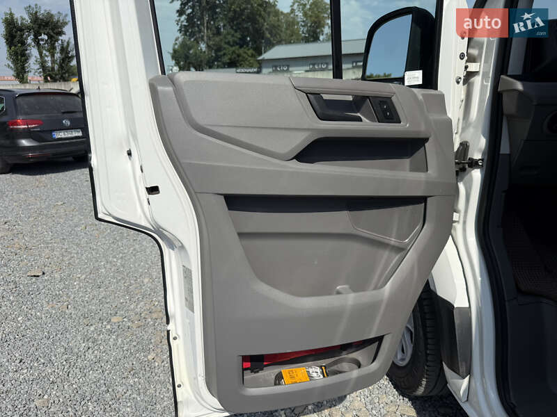Микроавтобус Volkswagen Crafter 2018 в Стрые фото 26 Микроавтобус Volkswagen Crafter 2018 в Стрые