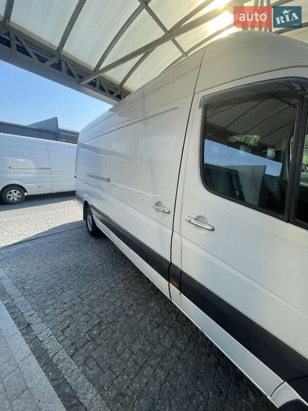Volkswagen Crafter 2011