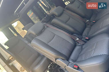 Микроавтобус Volkswagen Crafter 2010 в 