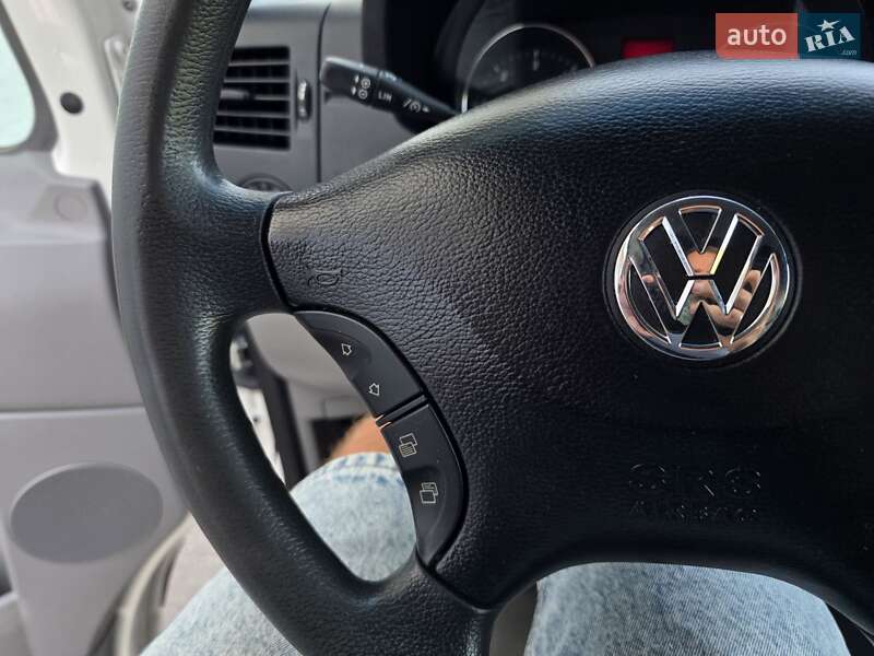 Грузовой фургон Volkswagen Crafter 2016 в Тернополе
