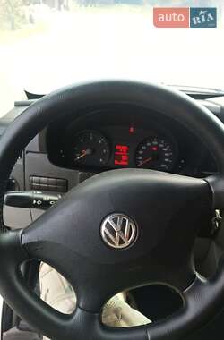 Грузовой фургон Volkswagen Crafter 2013 в 