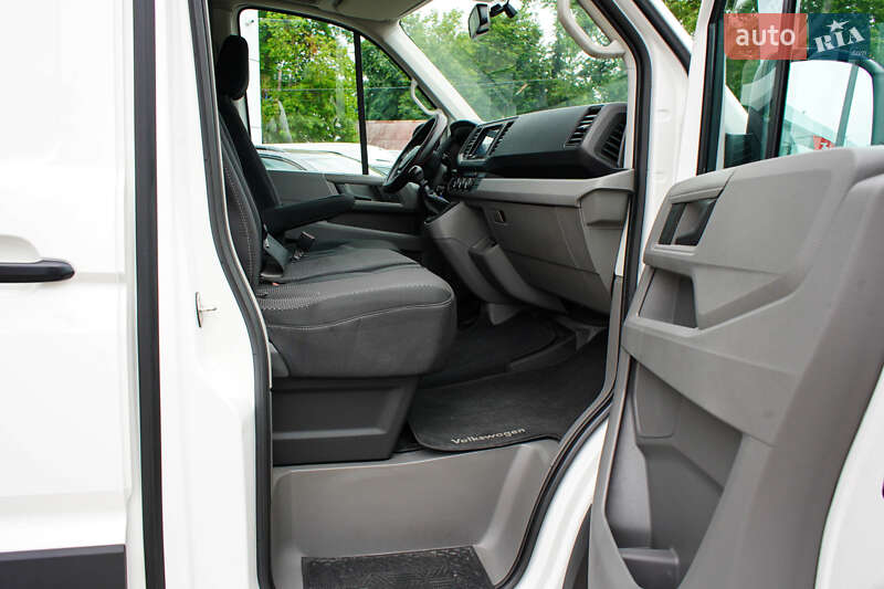 Грузовой фургон Volkswagen Crafter 2018 в Житомире
