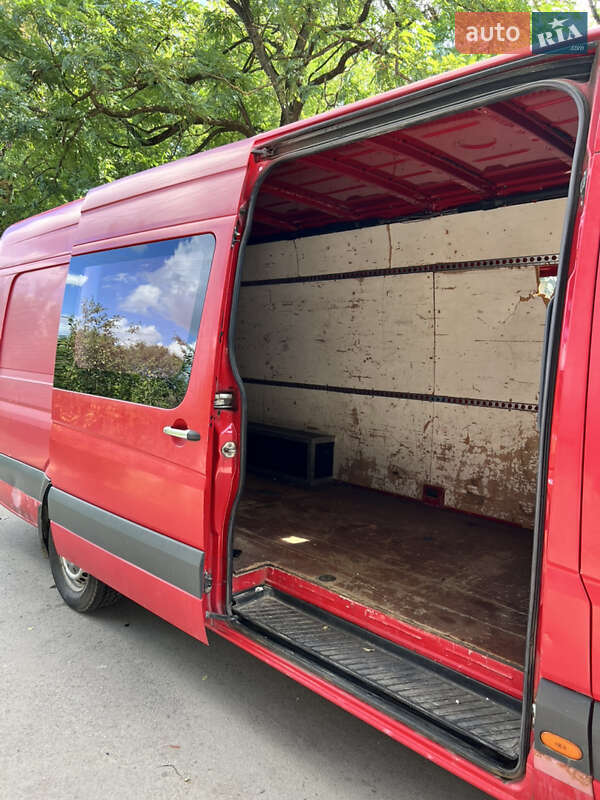 Другие грузовики Volkswagen Crafter 2012 в Калуше