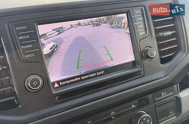 Вантажний фургон Volkswagen Crafter 2020 в 