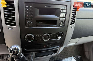 Грузовой фургон Volkswagen Crafter 2016 в 