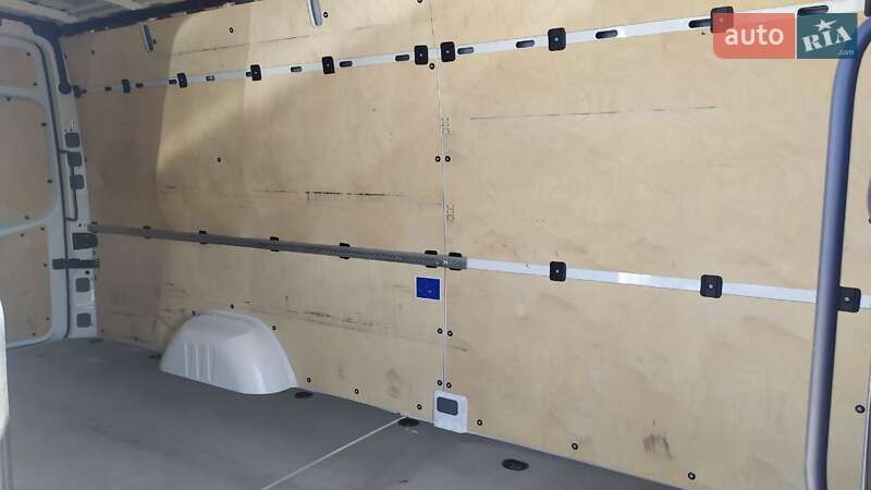 Грузовой фургон Volkswagen Crafter 2015 в Ровно