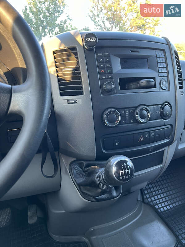 Другие грузовики Volkswagen Crafter 2014 в Захарьевке
