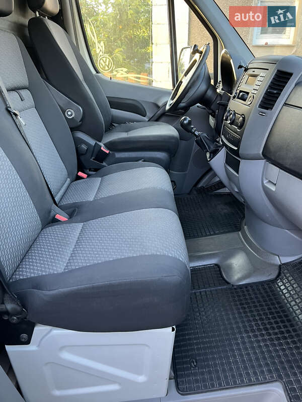 Другие грузовики Volkswagen Crafter 2014 в Захарьевке