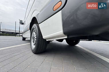 Грузовой фургон Volkswagen Crafter 2016 в 