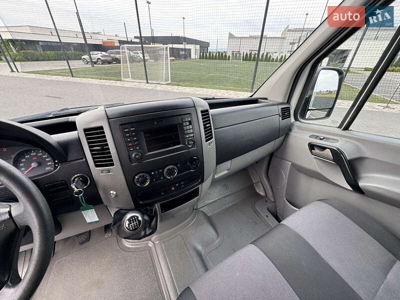 Грузовой фургон Volkswagen Crafter 2016 в Мукачево