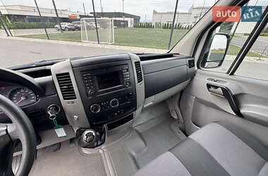Грузовой фургон Volkswagen Crafter 2016 в 