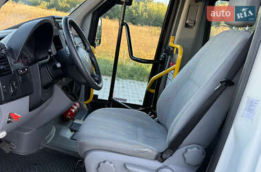 Туристический / Междугородний автобус Volkswagen Crafter 2009 в 