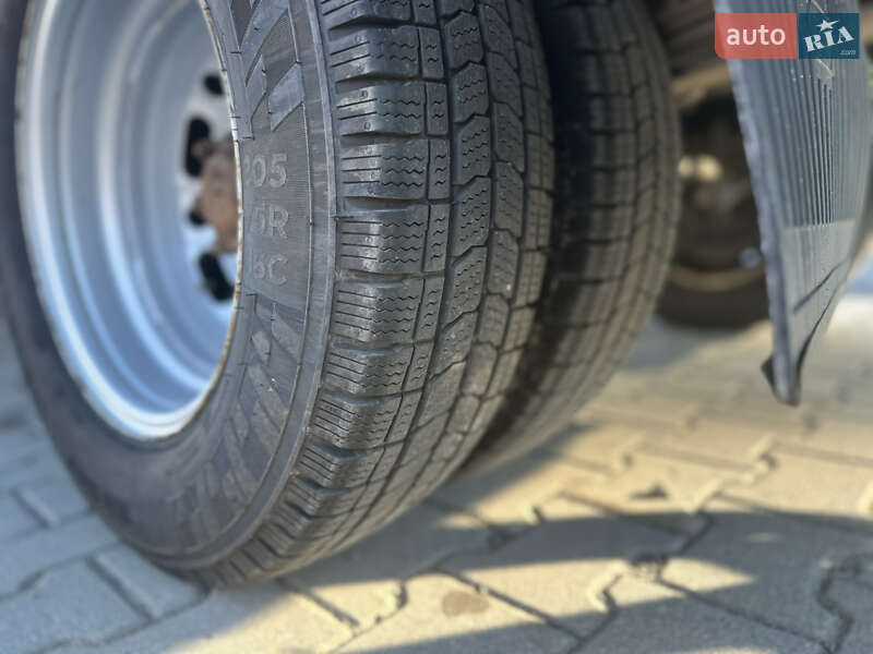 Тентованый Volkswagen Crafter 2010 в Ровно