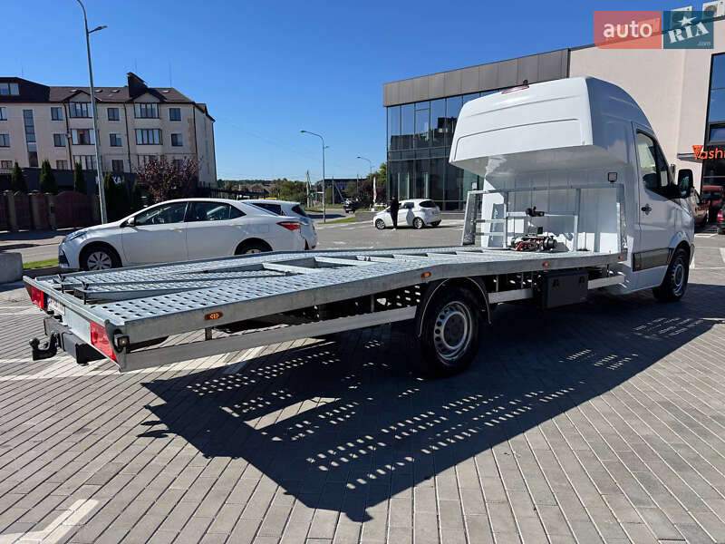 Автовоз Volkswagen Crafter 2010 в Ровно