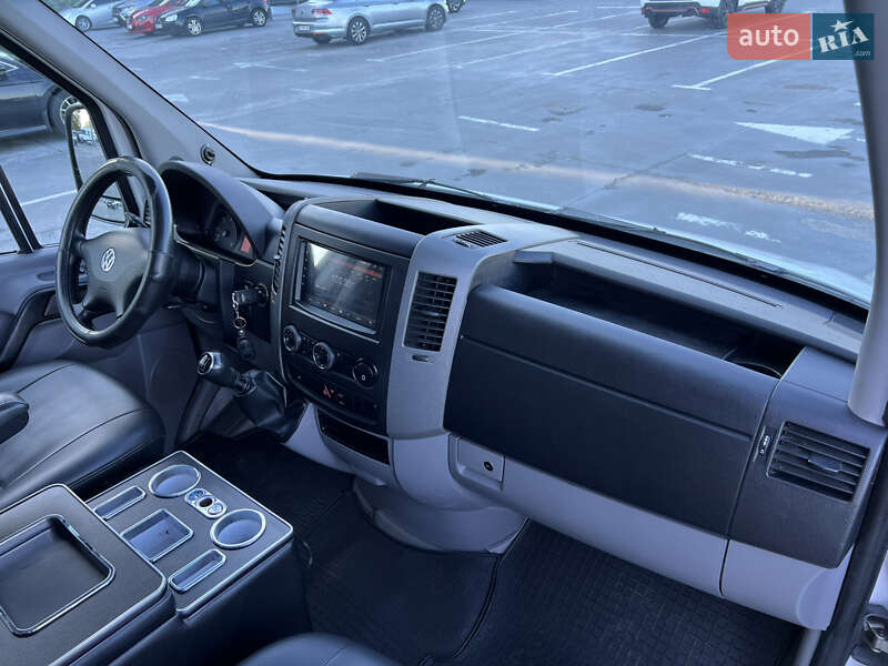 Микроавтобус Volkswagen Crafter 2013 в Киеве