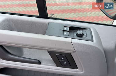Вантажний фургон Volkswagen Crafter 2023 в 