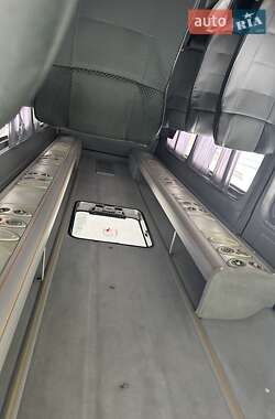 Микроавтобус Volkswagen Crafter 2013 в 