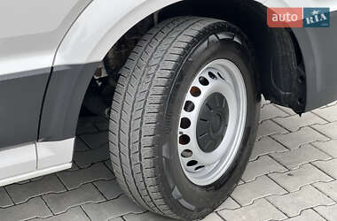 Грузовой фургон Volkswagen Crafter 2021 в 
