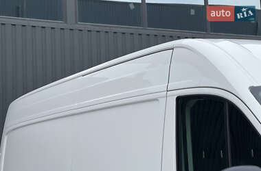 Грузовой фургон Volkswagen Crafter 2021 в 