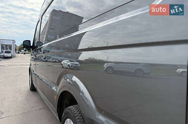 Грузовой фургон Volkswagen Crafter 2021 в 