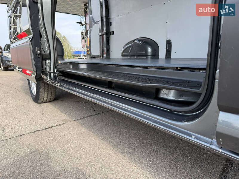 Грузовой фургон Volkswagen Crafter 2021 в Дубно