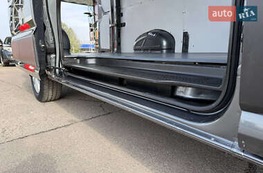 Грузовой фургон Volkswagen Crafter 2021 в 